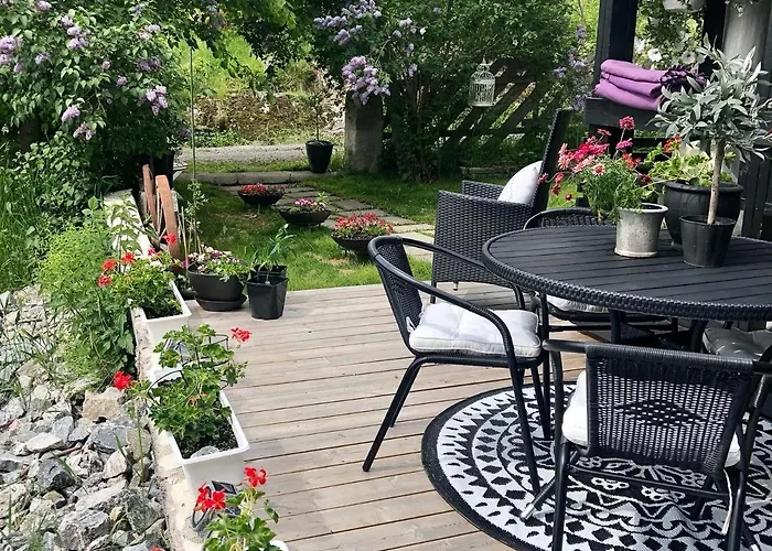 Кемпинг Stabbur Steinbekken, Back To Basic Primitive Overnight, No Shower, Shared Toilet *