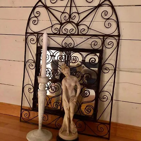 אתר קמפינג Stabbur Steinbekken, Back To Basic Primitive Overnight, No Shower, Shared Toilet *