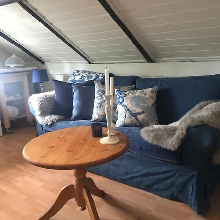 Stabbur Steinbekken, Back To Basic Primitive Overnight, No Shower, Shared Toilet אתר קמפינג